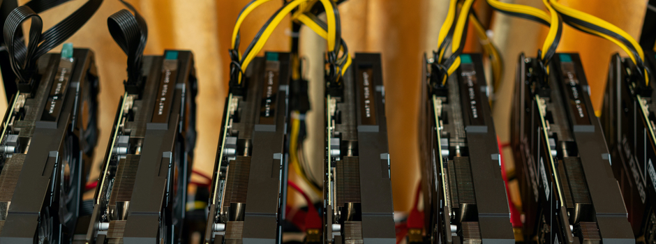 how does a crypto mining rig work